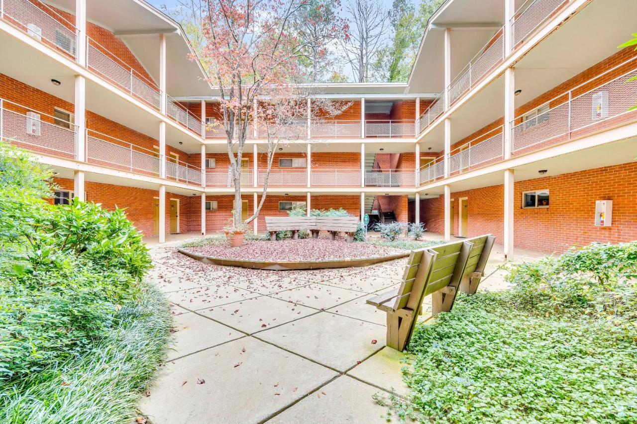 Classic City Getaway - 1 Mile Walk To Sanford Stadium! Athens Dış mekan fotoğraf